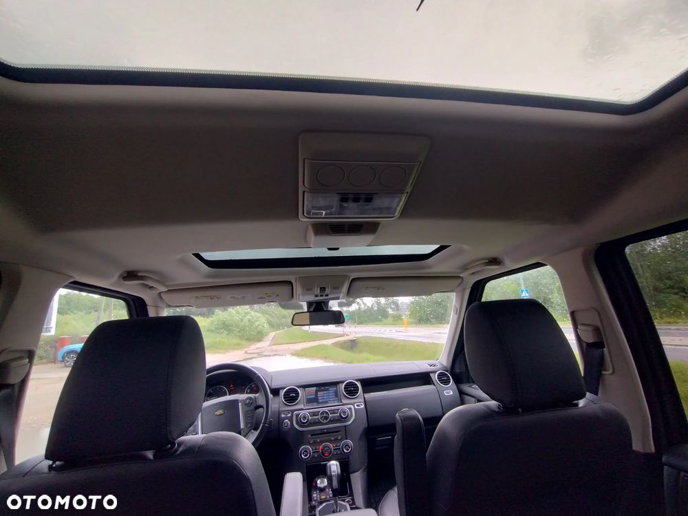 Land Rover Discovery TD V6 HSE - 10