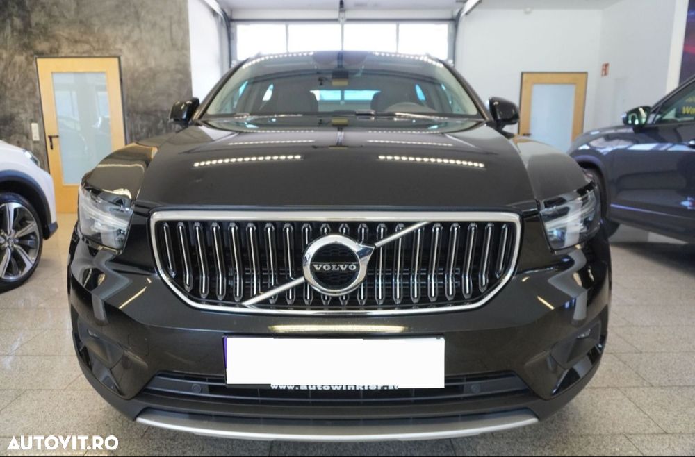 Volvo XC 40 T2 AT8 Momentum - 20