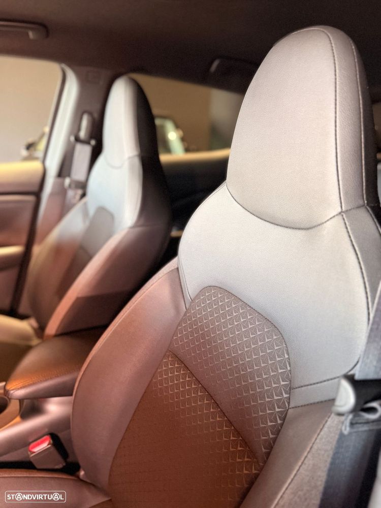 Nissan Juke 1.0 DIG-T Acenta DCT - 25