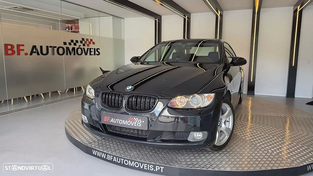 BMW 320 d Coupe - 2