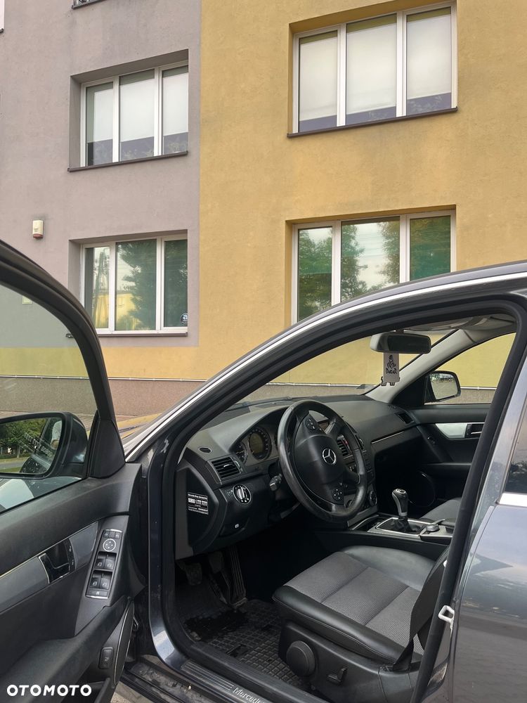 Mercedes-Benz Klasa C 180 Kompressor Avantgarde - 3