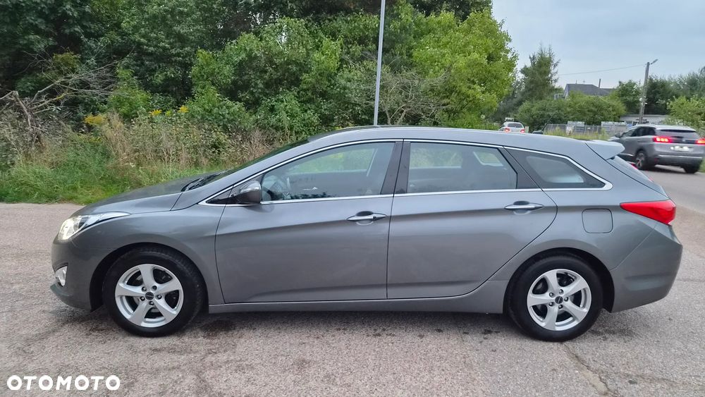 Hyundai i40 i40cw 1.7 CRDi Fifa World Cup Edition - 7