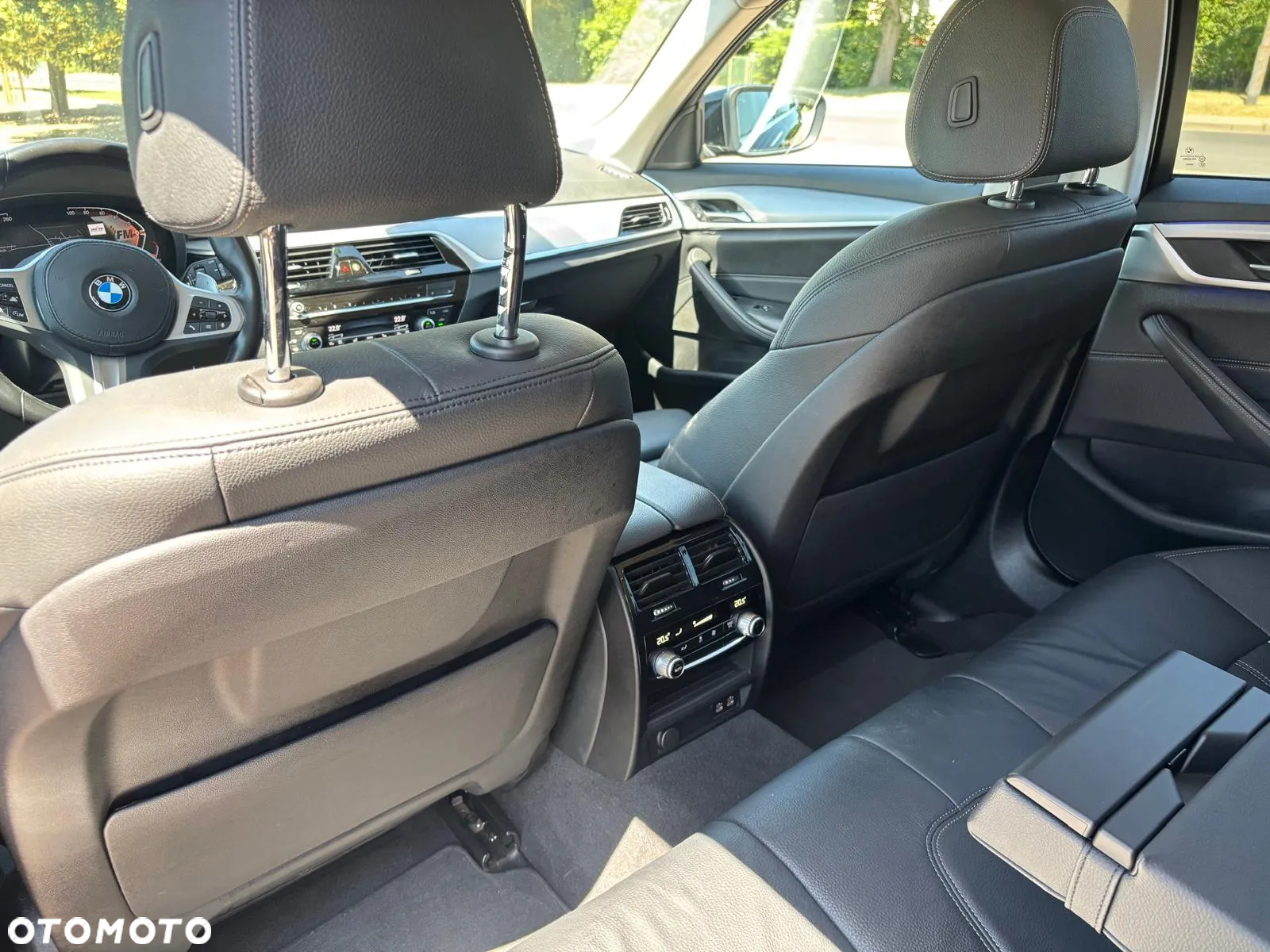 BMW Seria 5 520d Touring Luxury Line - 28