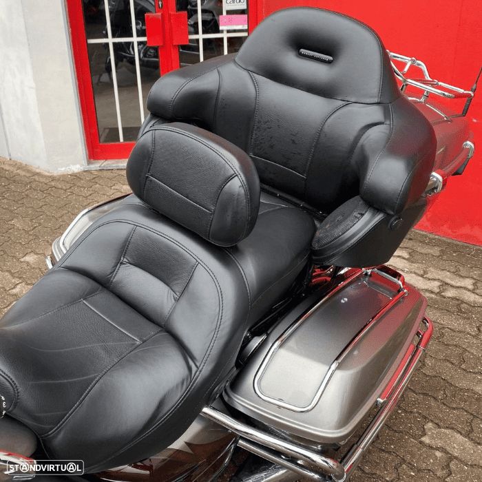 Harley-Davidson FLHTKSE ANV CVO Ultra Limited - 24