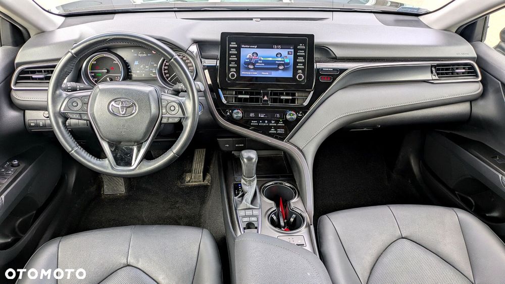 Toyota Camry 2.5 Hybrid Comfort CVT - 11