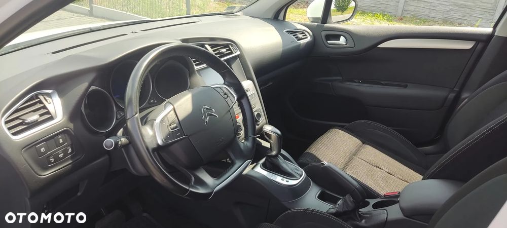 Citroën C4 BlueHDi 120 Stop&Start EAT6 Selection - 10