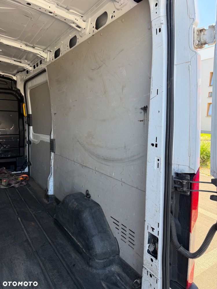 Ford Transit L3H2 - 11