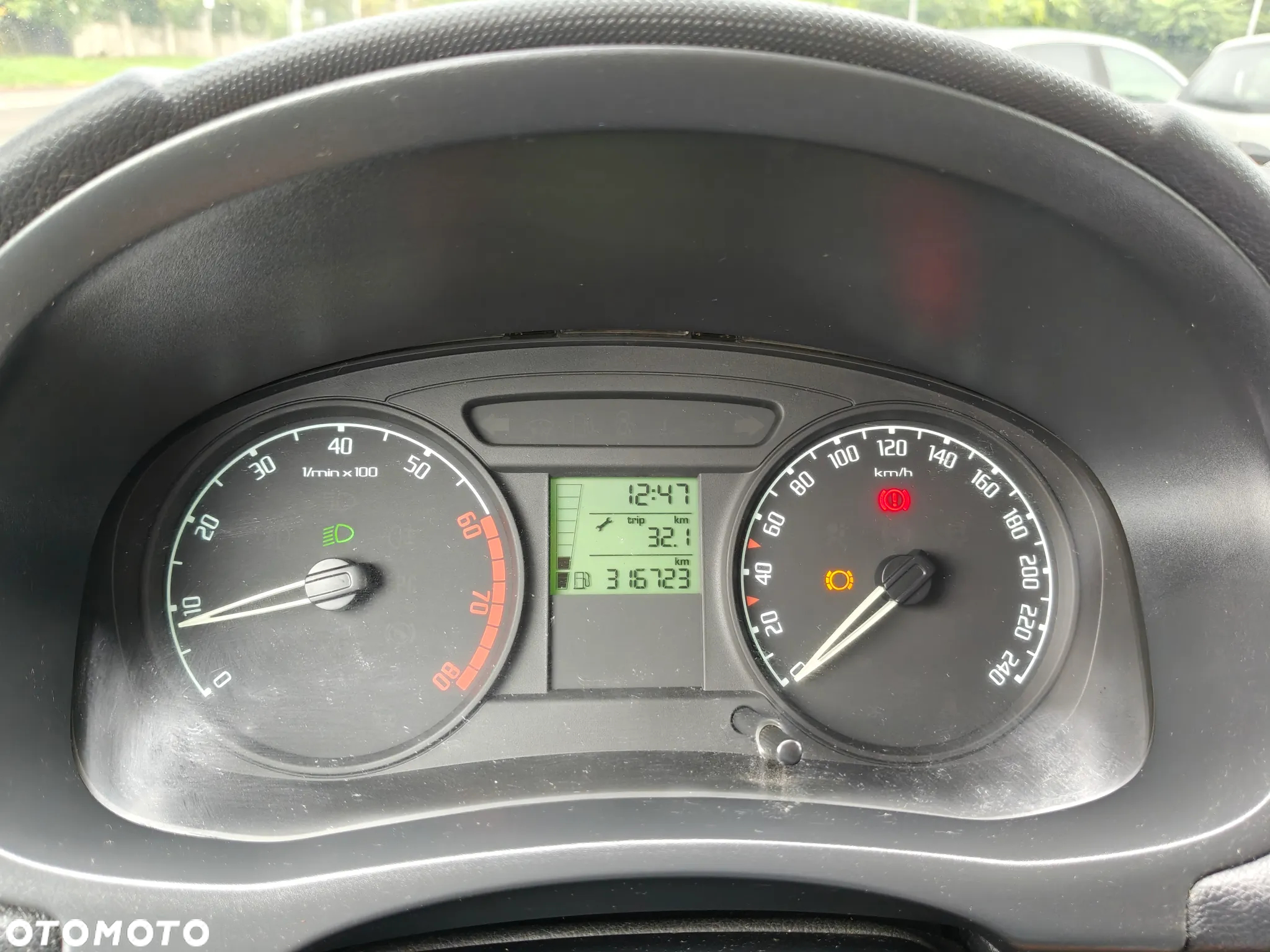 Skoda Fabia 1.4 16V Ambiente - 22