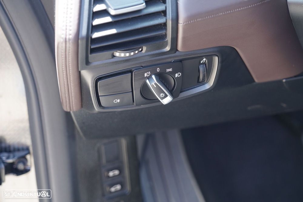 BMW i3 (120 Ah) - 12