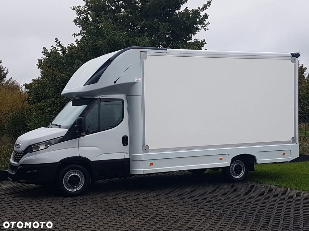 Iveco DAILY KONTENER NISKOPODŁOGOWY 4,43x2,23x2,42 SKLEP FOODTRUCK BAR KLIMA KONIOWÓZ KAMPER - 2
