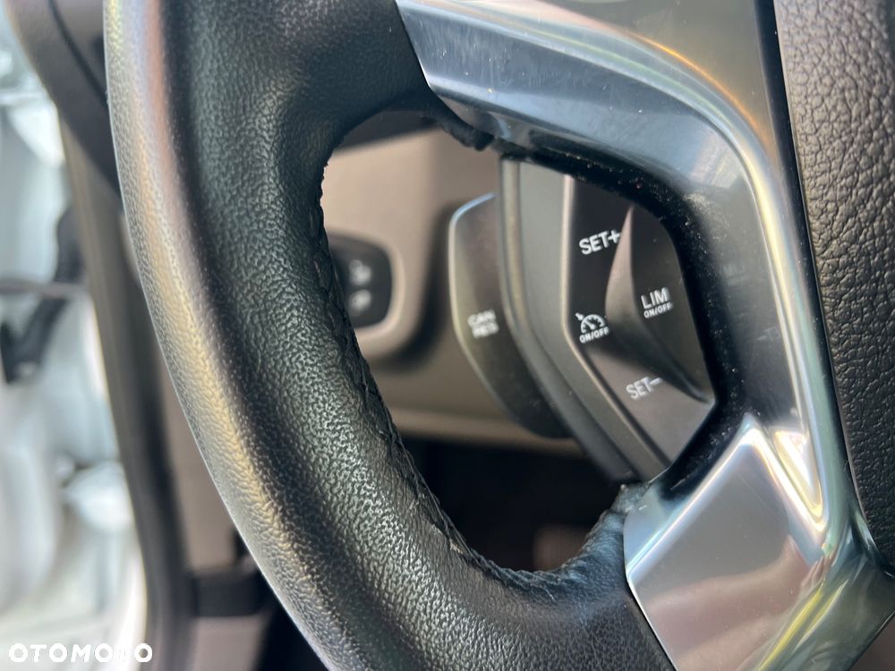 Ford Tourneo Connect Grand - 11