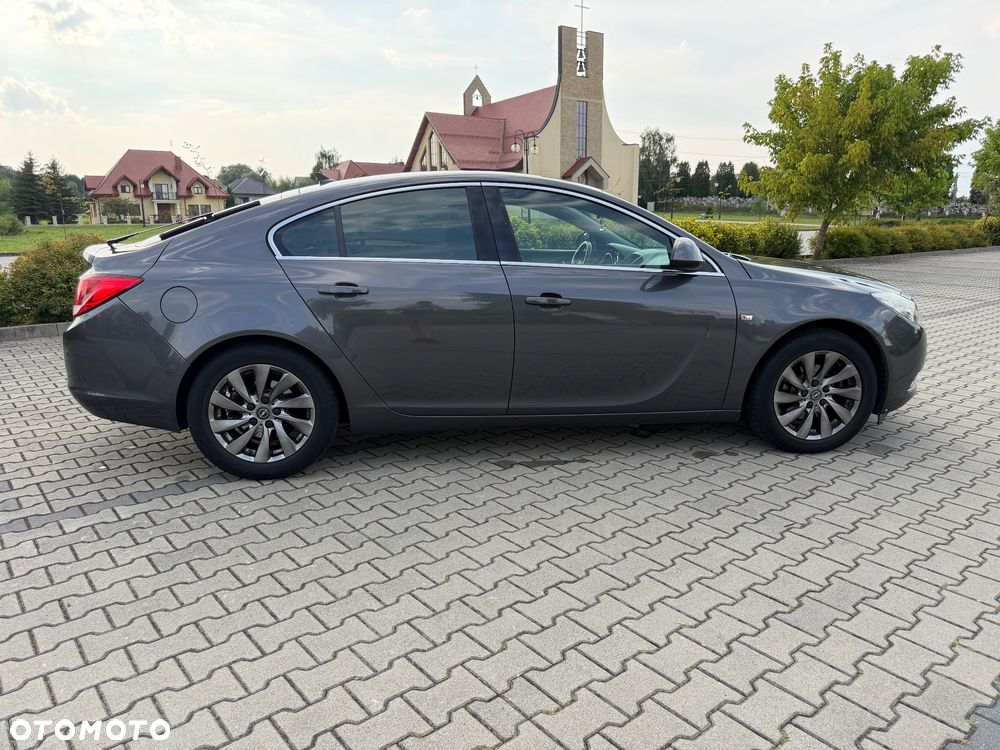 Opel Insignia 2.0 CDTI - 6