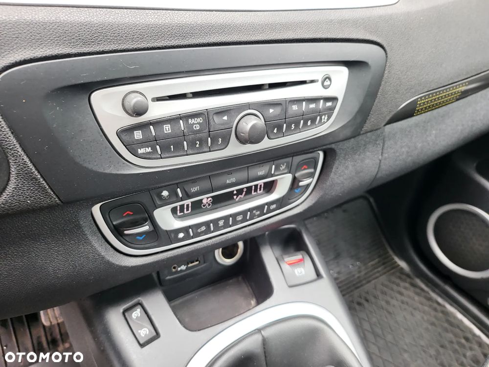 Renault Grand Scenic Gr 1.9 dCi Authentique - 22