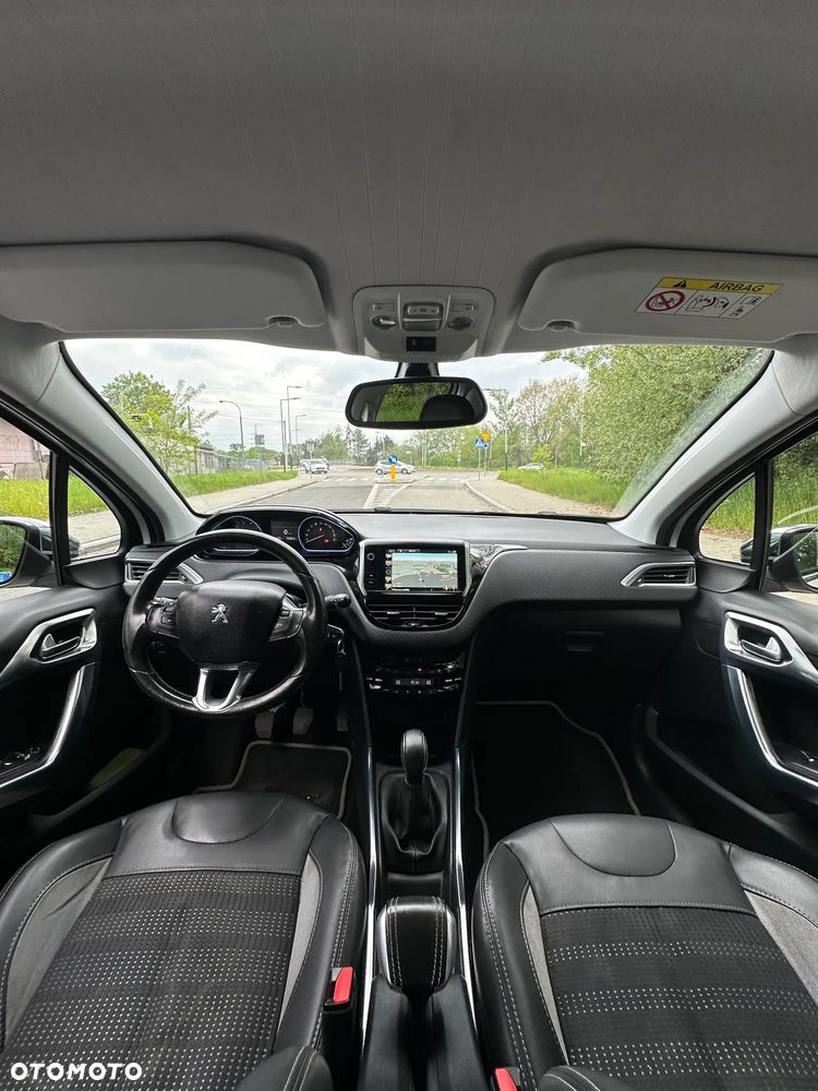 Peugeot 2008 120 VTI Allure - 9