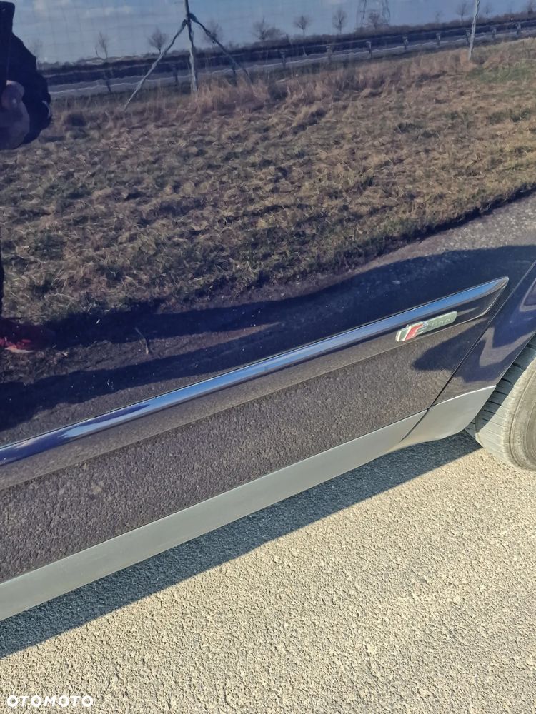 Audi A4 Avant ver-avant-2-0 - 9