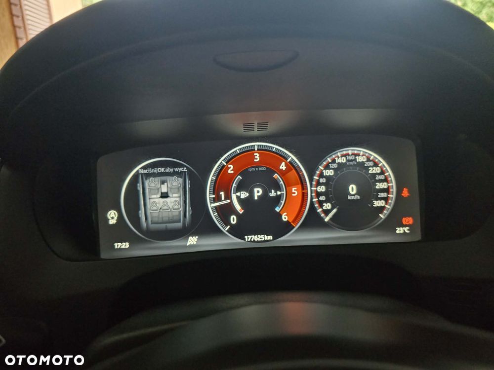 Jaguar F-Pace 2.0 i4D AWD R-Sport - 8