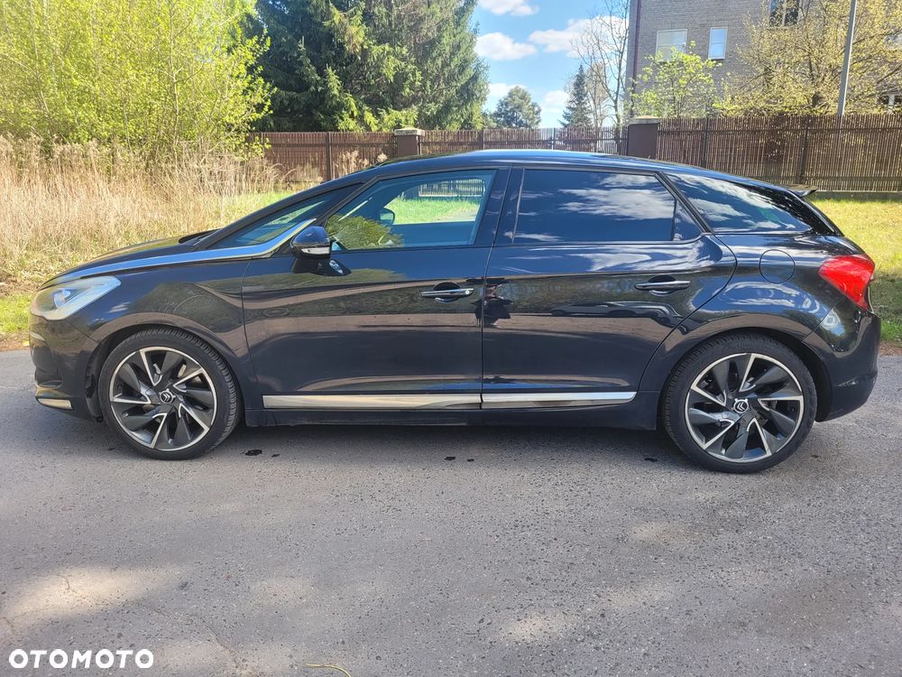 Citroën DS5 THP 200 SportChic - 4