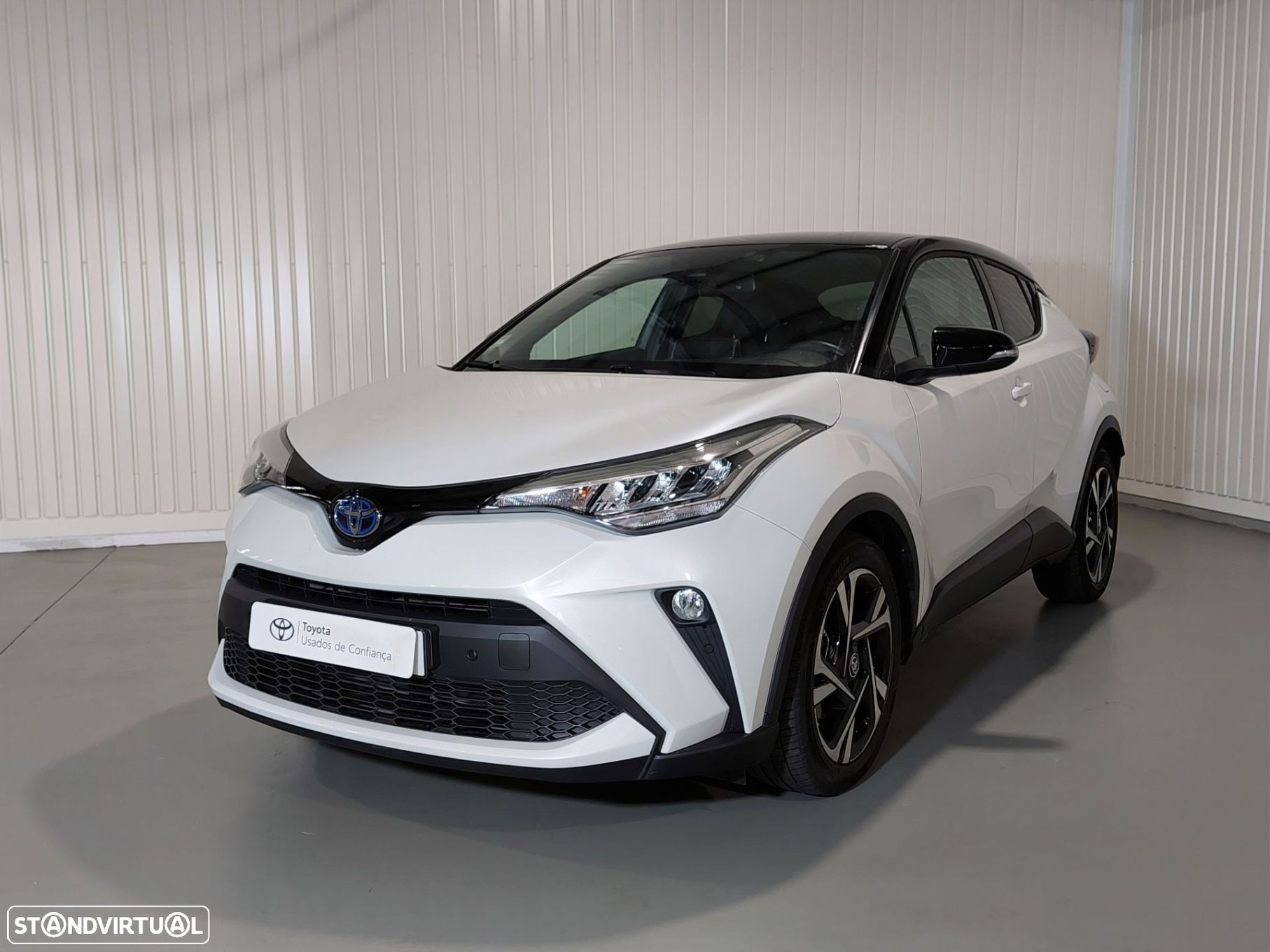 Toyota C-HR 1.8 Hybrid Square Collection - 1