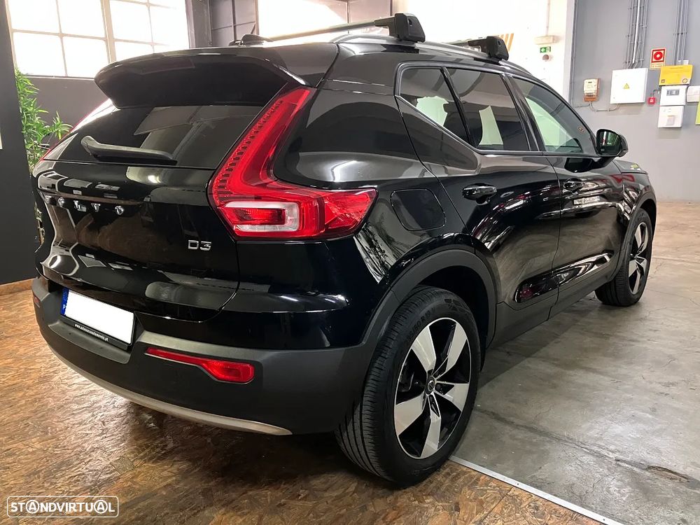 Volvo XC 40 2.0 D3 Momentum Plus - 4