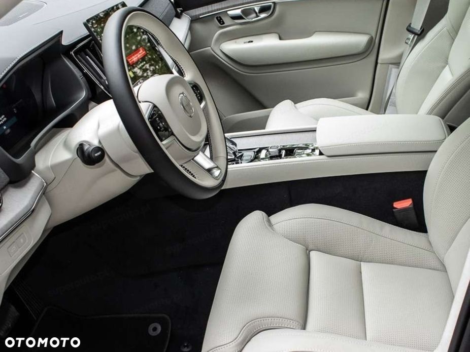 Volvo XC 90 B5 B AWD Ultra Dark 7os - 7