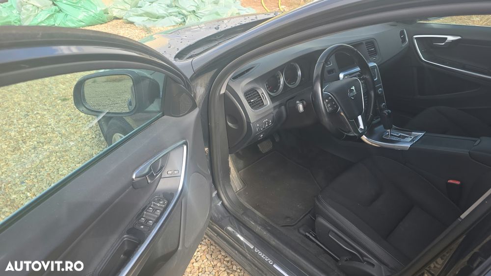 Volvo S60 D3 Start-Stop Basic - 8