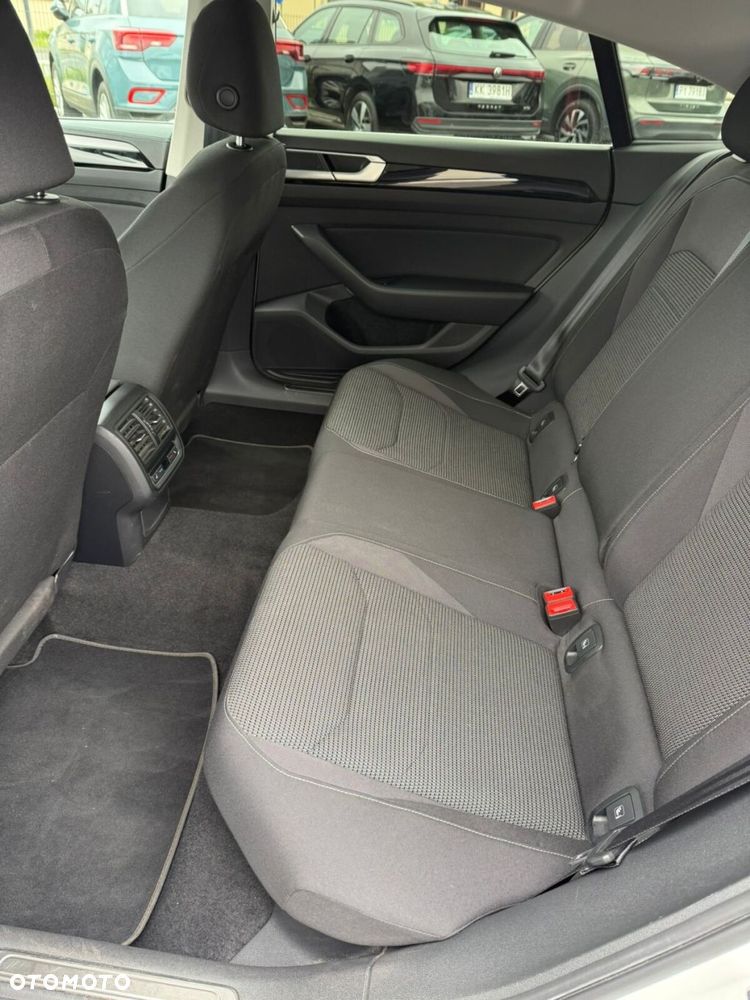 Volkswagen Arteon 2.0 TDI Essence DSG - 26