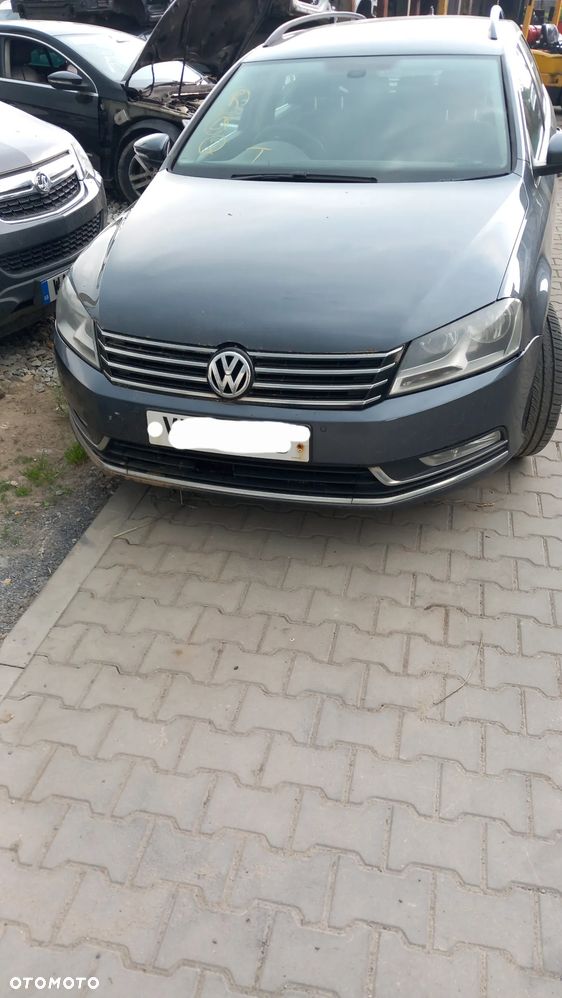 Maska zderzak drzwi klapa passat b7 - 1