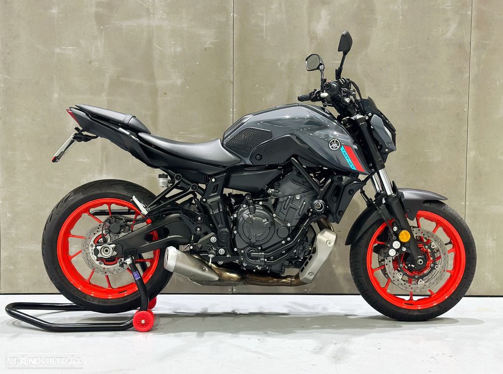 Yamaha MT-07 - 7