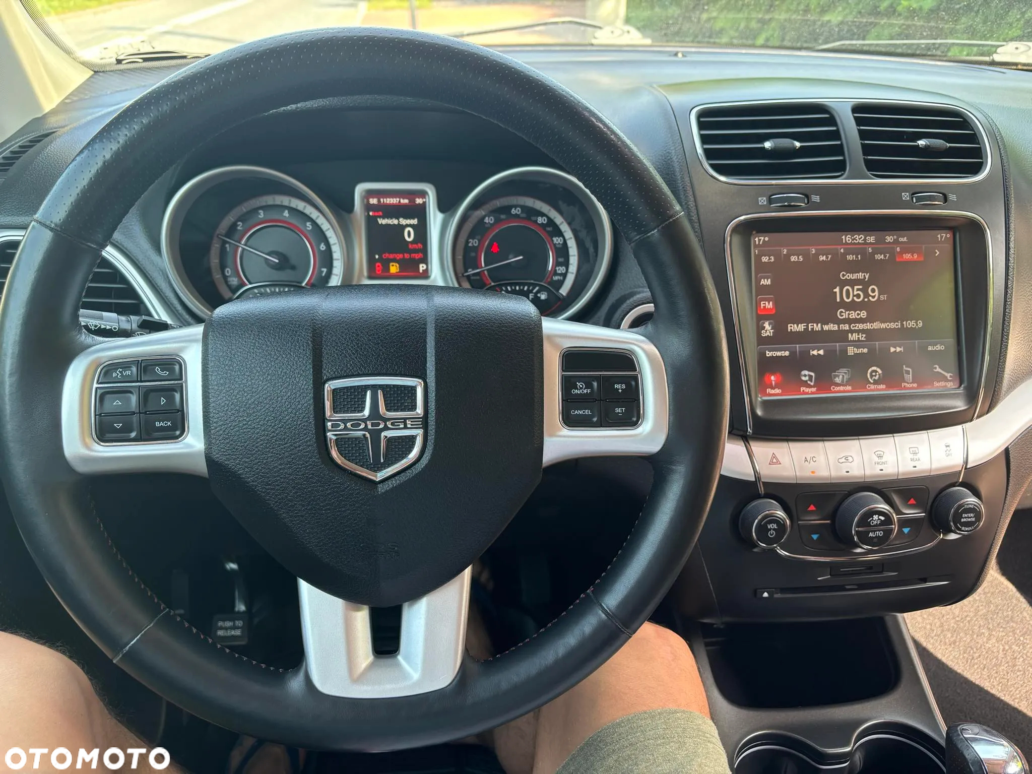 Dodge Journey - 10