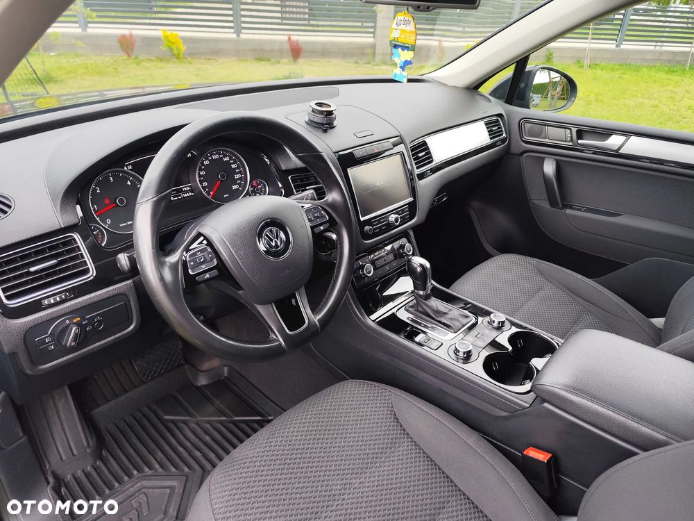 Volkswagen Touareg 3.0 V6 TDI 4XMot BMT - 6
