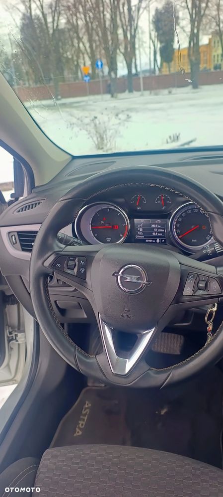 Opel Astra 1.6 CDTI 120 Lat - 7