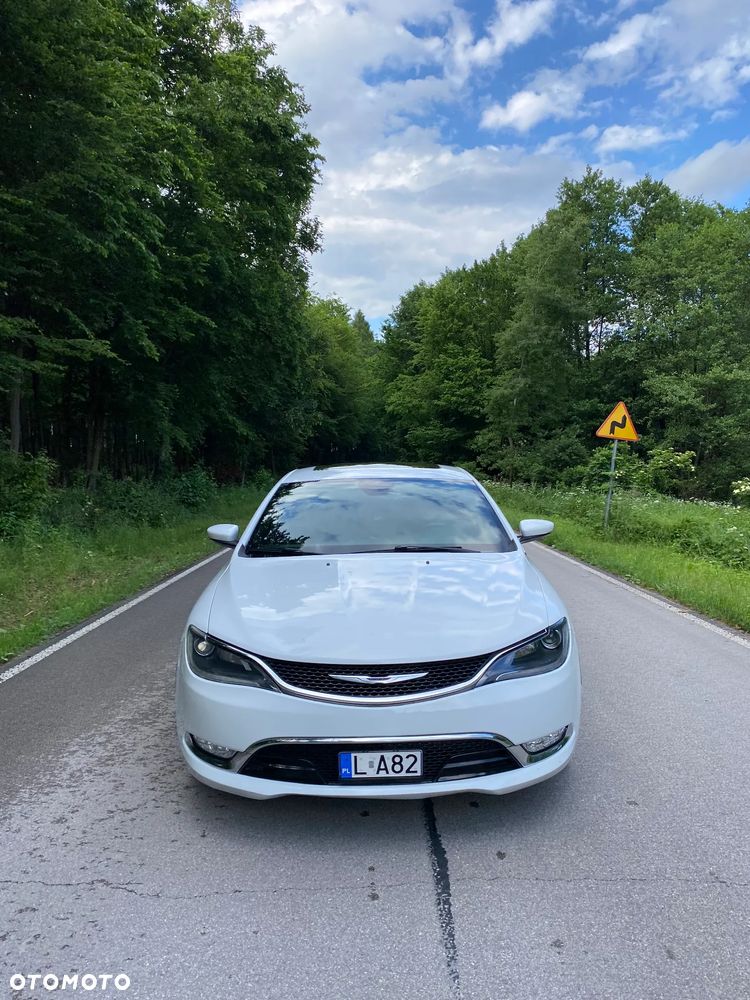Chrysler 200 - 7