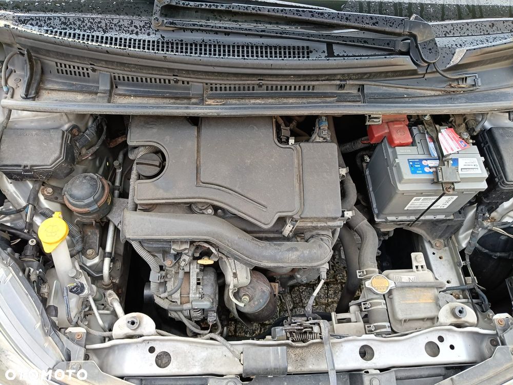 Toyota Yaris 1.0 Sol - 9