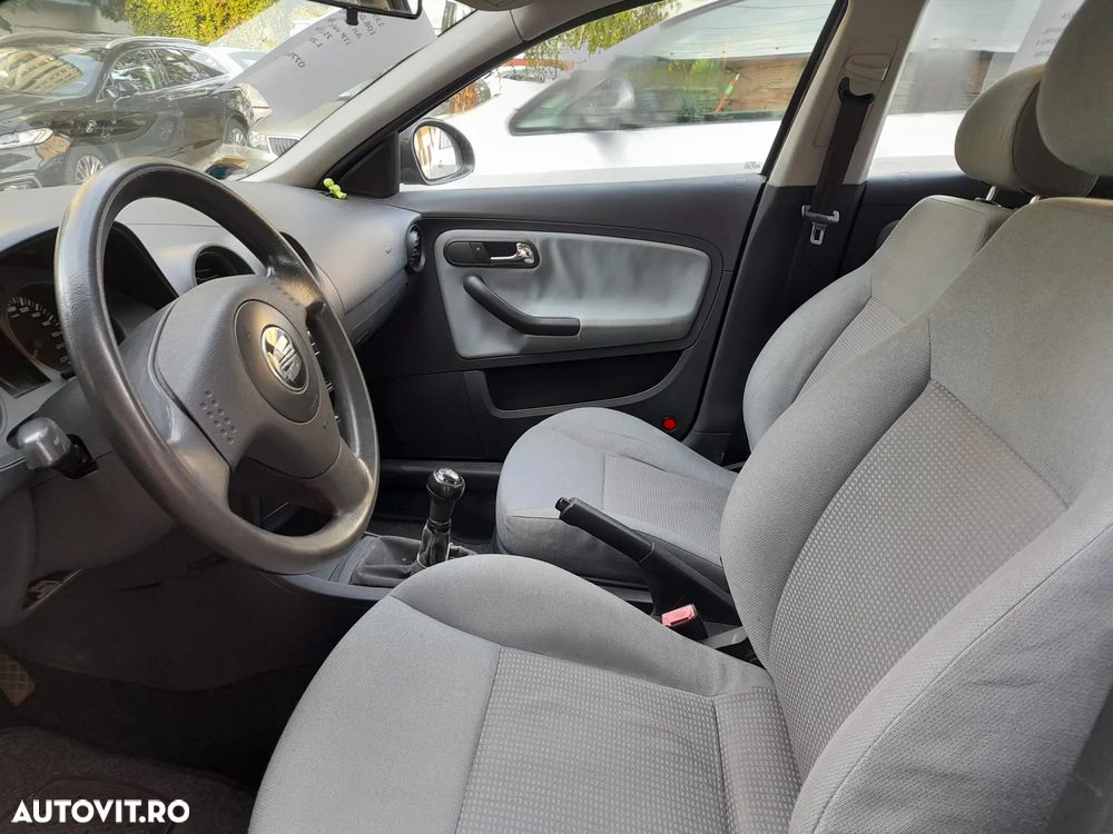 Seat Ibiza 1.4 16V Reference - 5