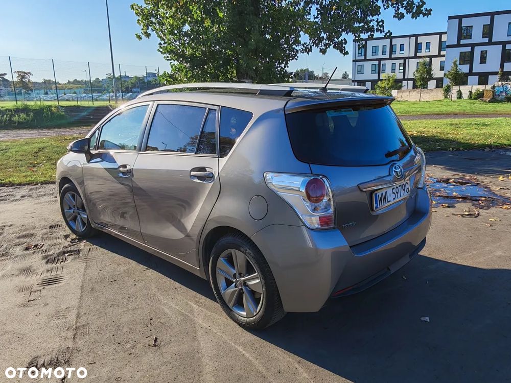 Toyota Verso - 9