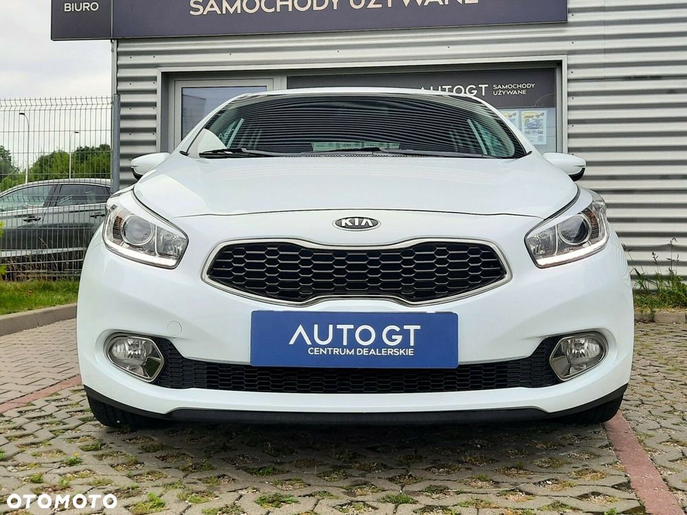 Kia Ceed Cee'd 1.6 GDI M - 21