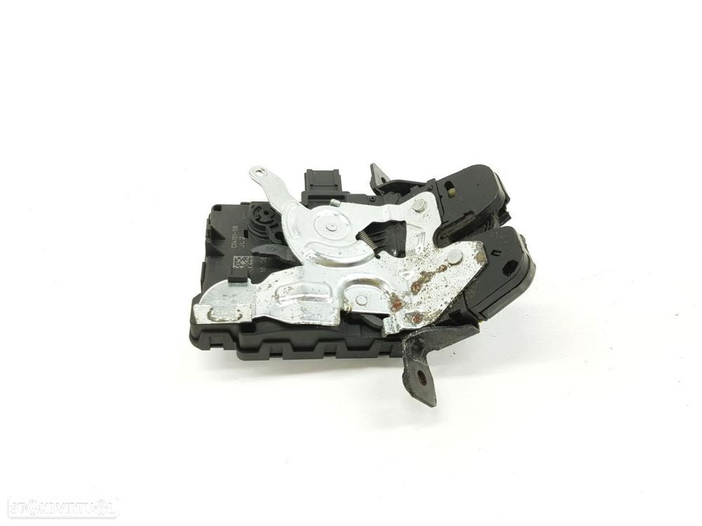 FECHADURA DE PORTA MALA MASERATI LEVANTE M161 - 1