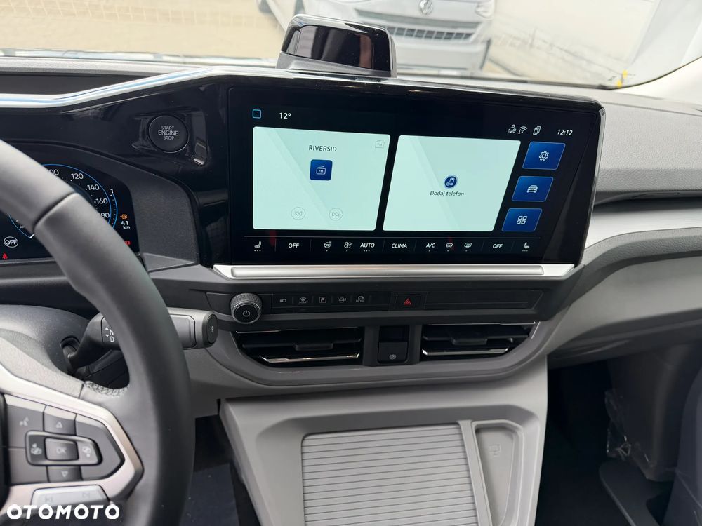 Volkswagen Caravelle - 8