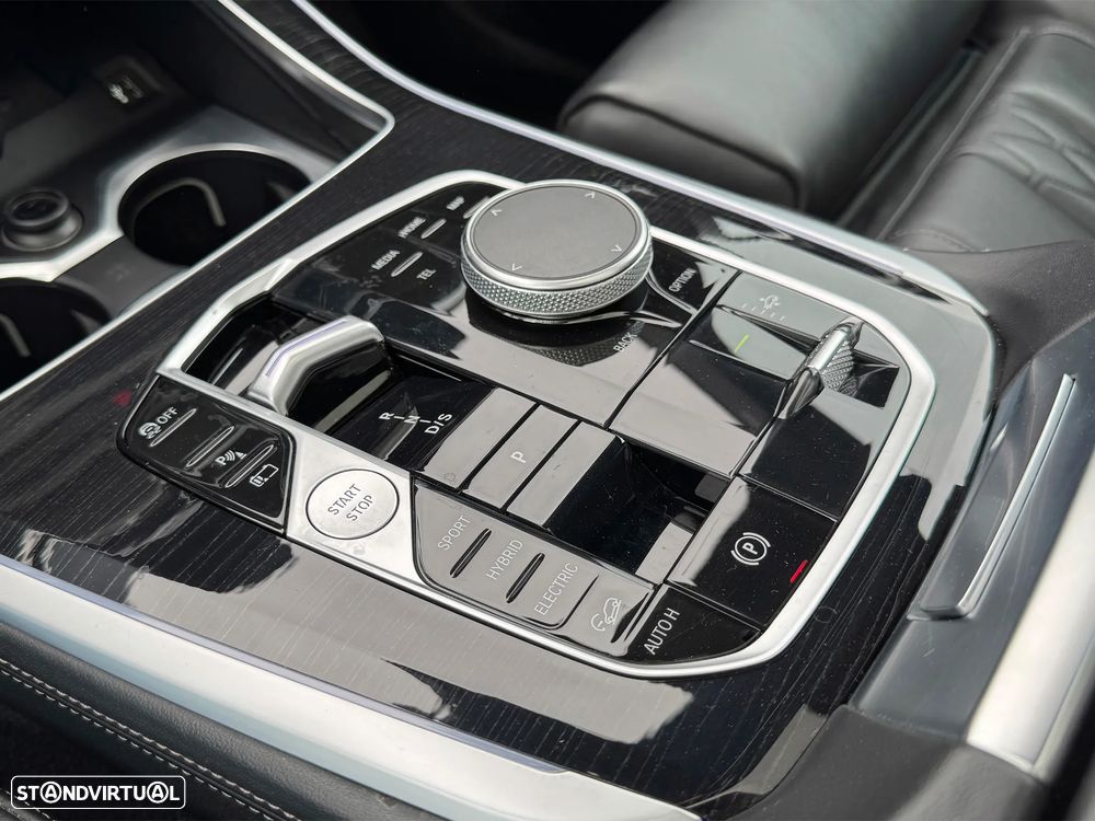 BMW X5 50 e xDrive Edição Desportiva M - 24