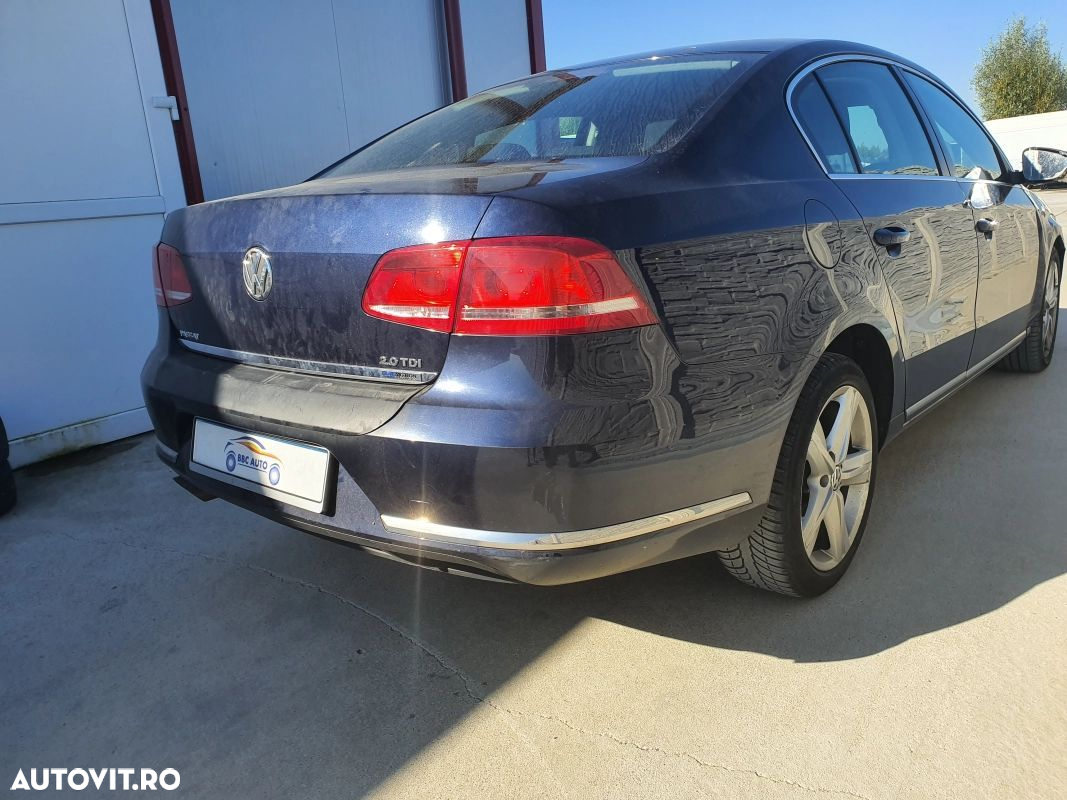 BARA SPATE VW PASSAT B7 BERLINA CU SENZORI - 2