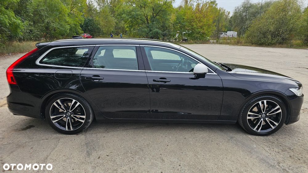 Volvo V90 D5 AWD R-Design - 6
