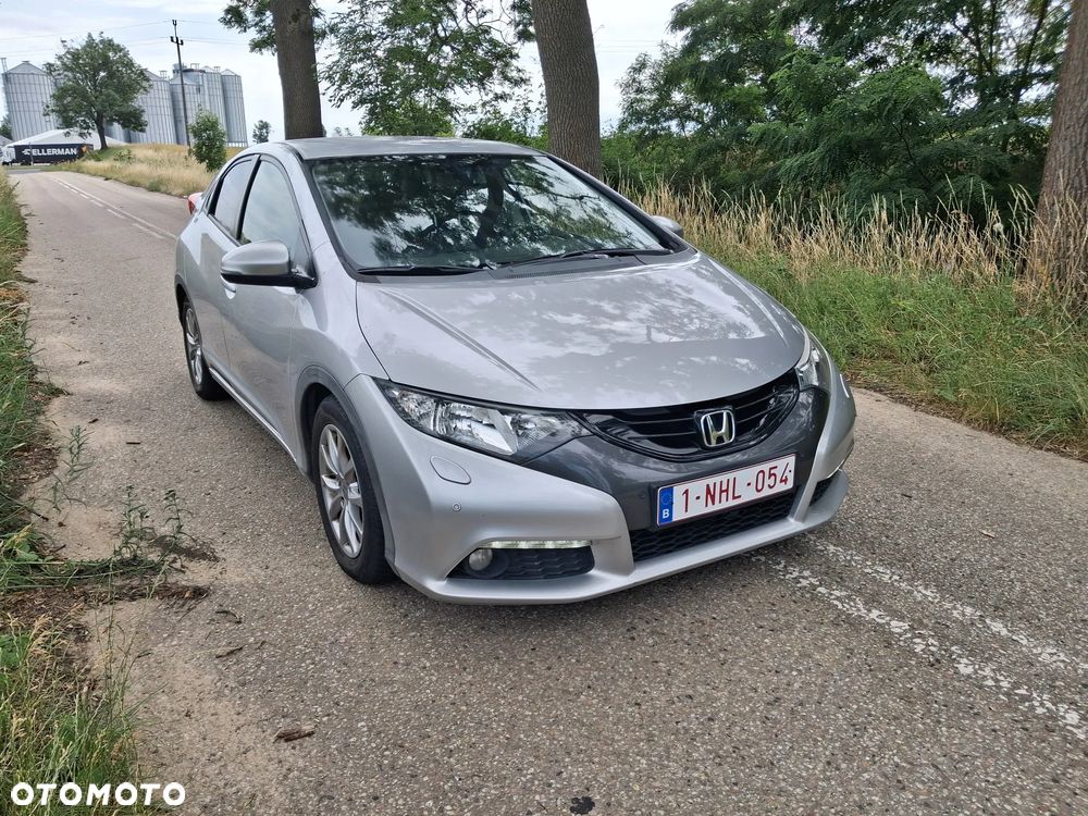 Honda Civic 1.6 i-DTEC Comfort Black Edition - 2
