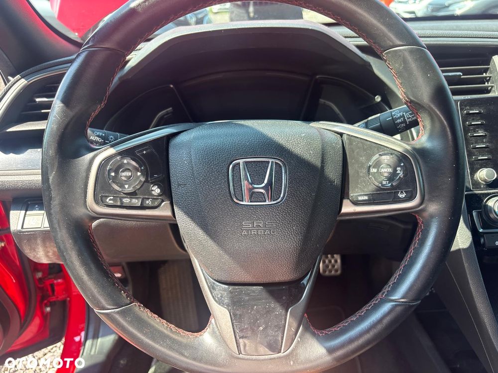 Honda Civic 1.0 i-VTEC Turbo Comfort Sport Line - 12