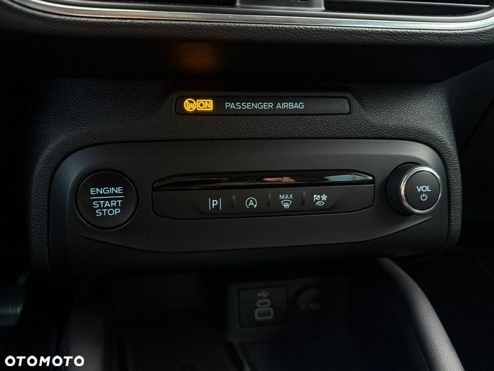 Ford Focus 1.5 EcoBlue STart-Stopp-System TITANIUM X - 13
