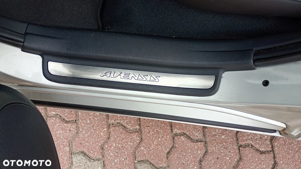 Toyota Avensis 2.0 VVT-i Automatik Executive - 30