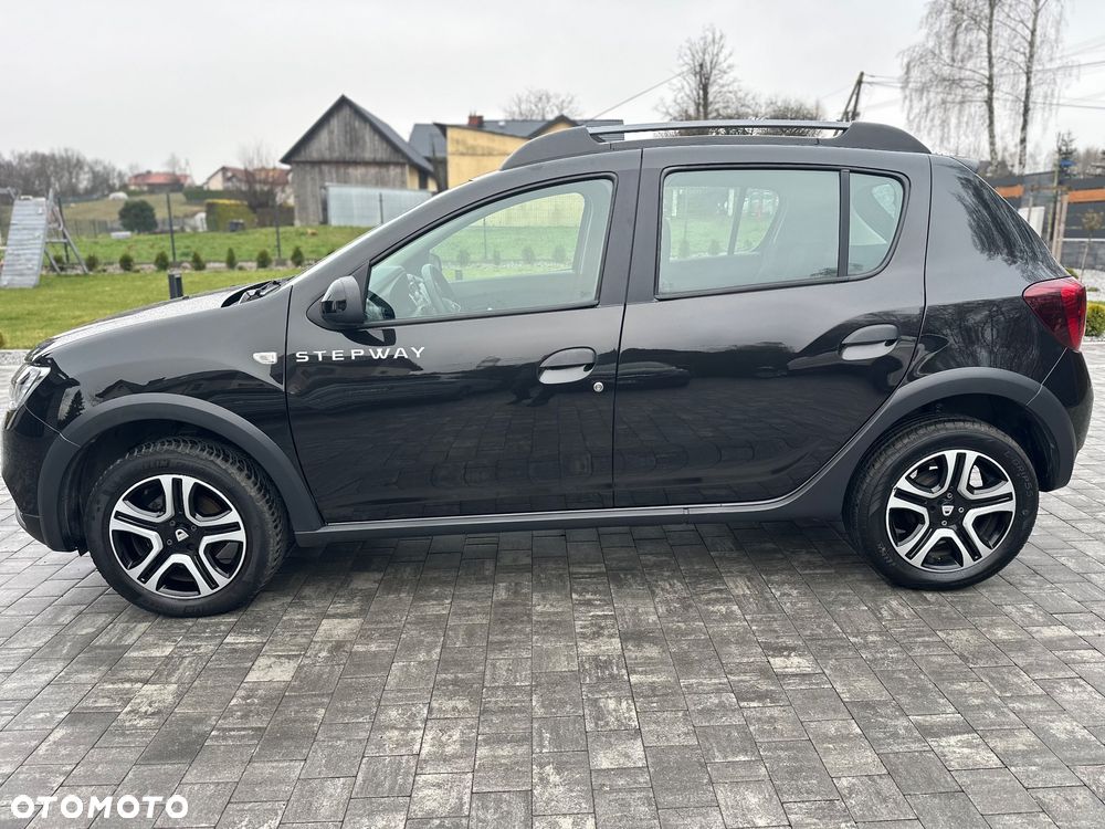 Dacia Sandero 0.9 TCe SL Celebration S&S - 10