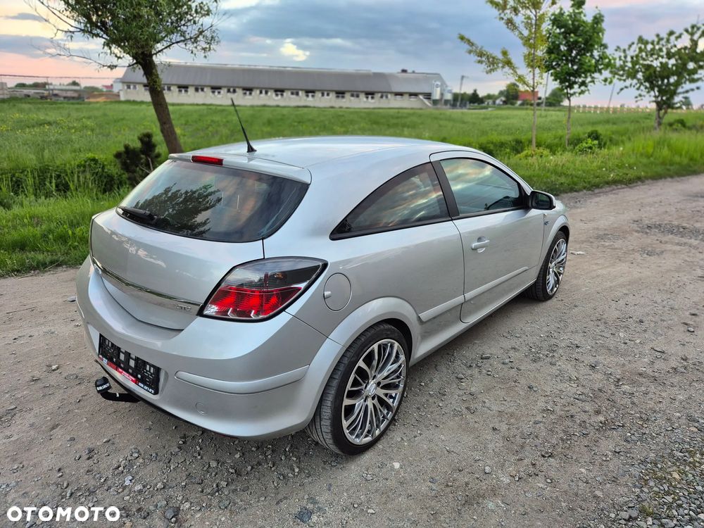 Opel Astra 1.6 Selection 110 Jahre - 9