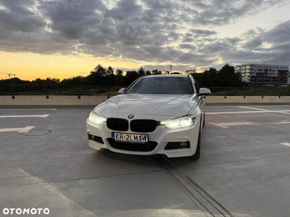 BMW Seria 3 320d M Sport - 3