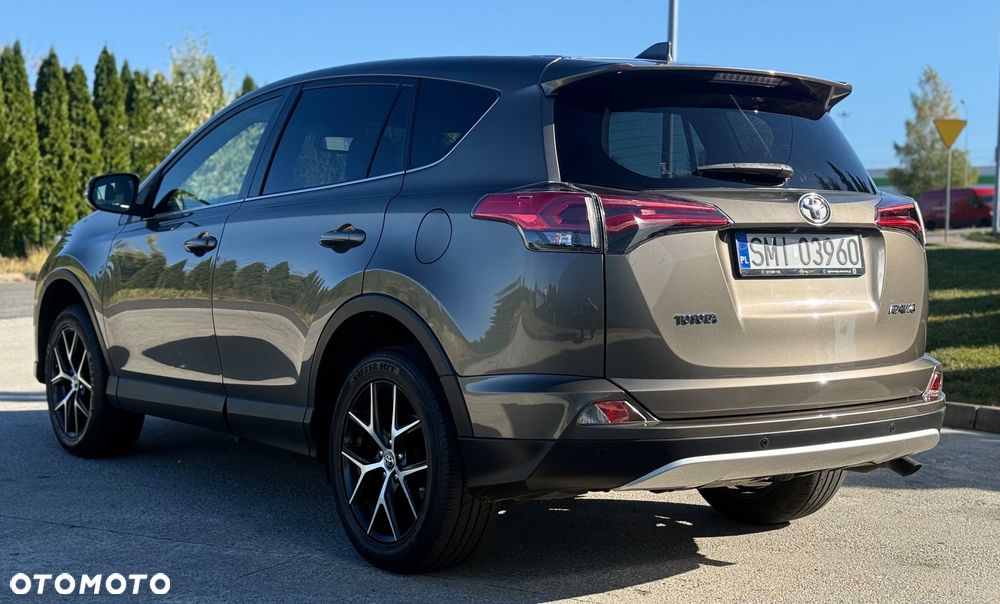 Toyota RAV4 - 12