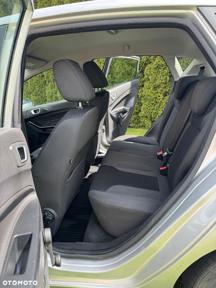 Ford Fiesta 1.0 EcoBoost STart-Stop Titanium - 17